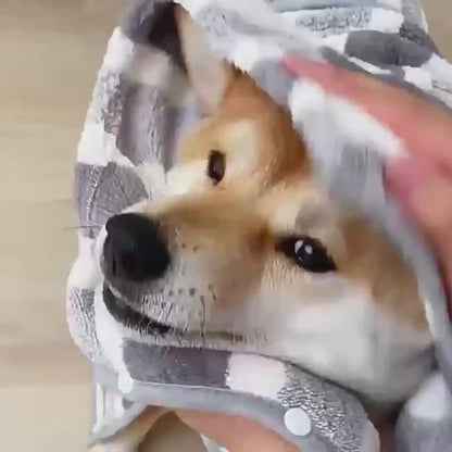 Sneldrogende handdoekjas voor je huisdier